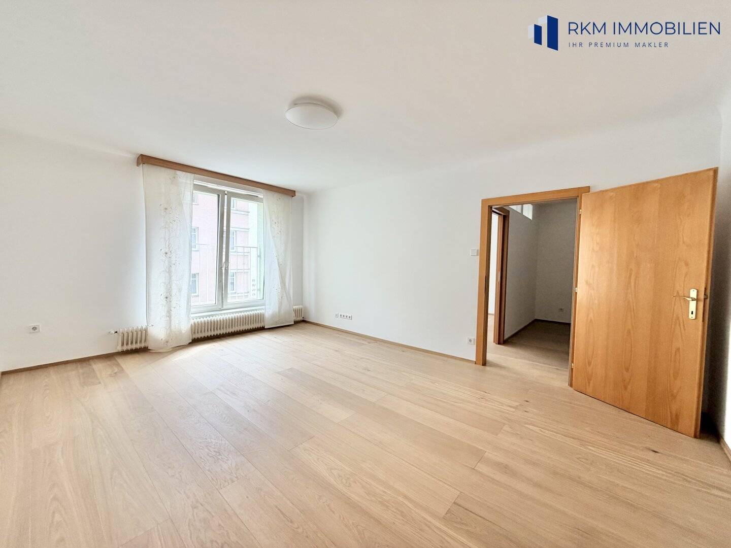 Bright apartment with fitted kitchen and elevator near Reumannplatz