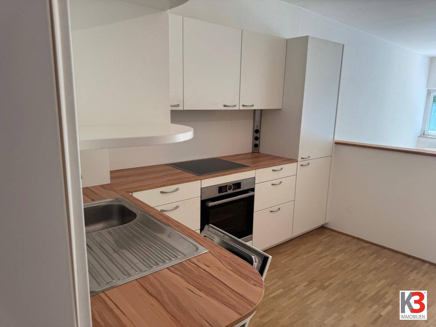 Garden Apartment with Terrace and Underground Parking in Leopoldskron