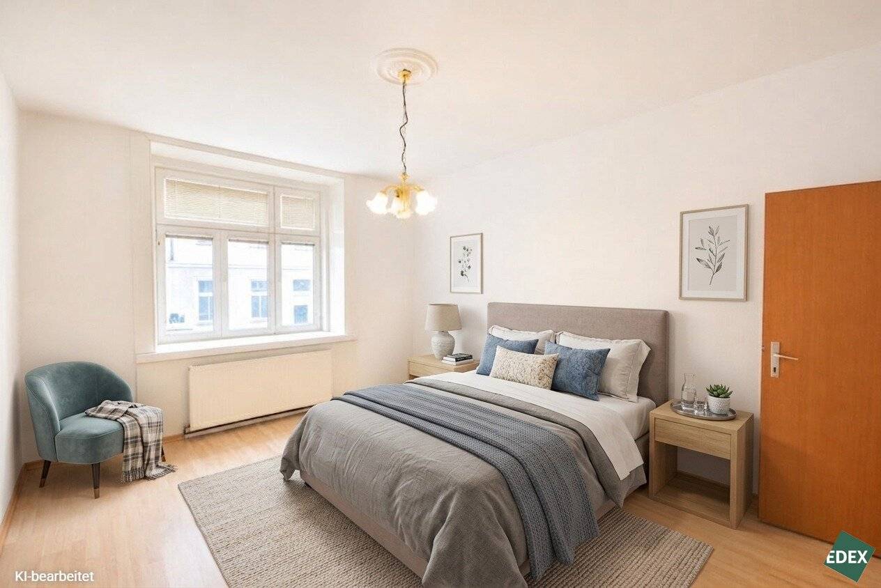 Renovation-ready Altbau apartment in popular Favoriten location