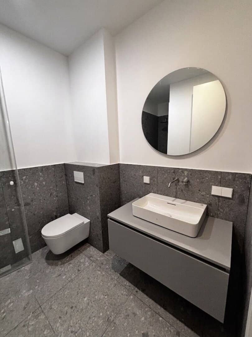 New build apartment with smart home and underground parking