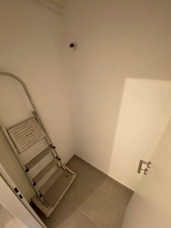 Gepflegte Wohnung im 4. Stock mit Lift nahe Hauptbahnhof