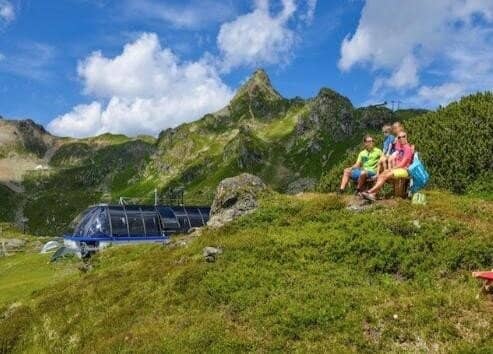 Baugrund mit baureifem Hotelprojekt direkt an der Skipiste