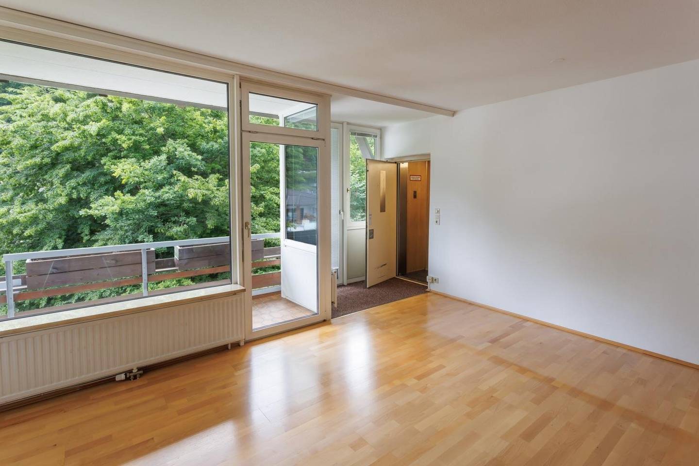 Barrierefreie Wohnung mit Seeblick und Balkon