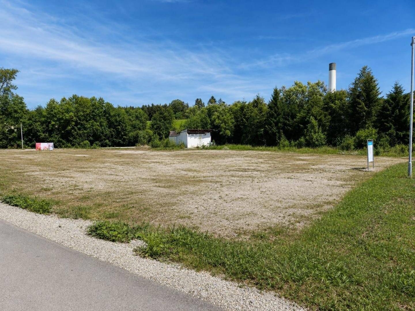 Großzügiges Mischbaugrundstück mit Transformator in Grein