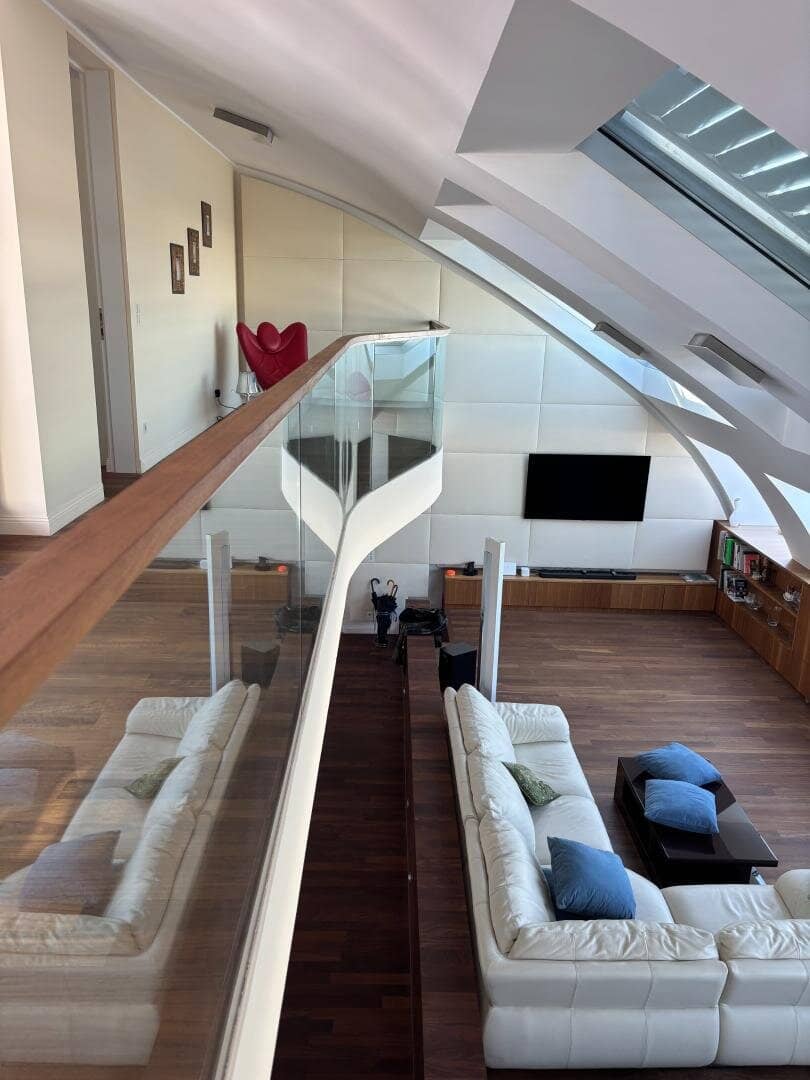 Helle Maisonettewohnung mit Dachterrassen und Blick über Wien