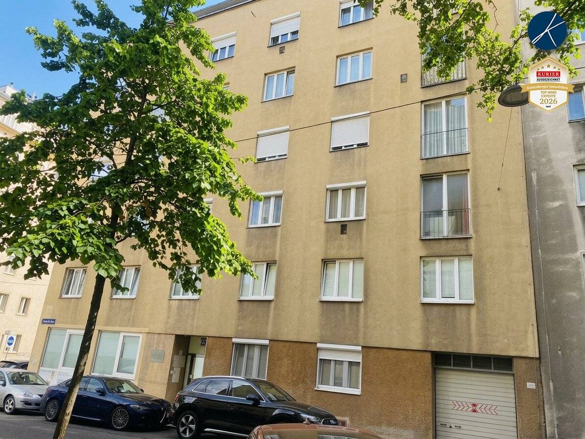 Helle Wohnung mit Parkett in begehrter Lage