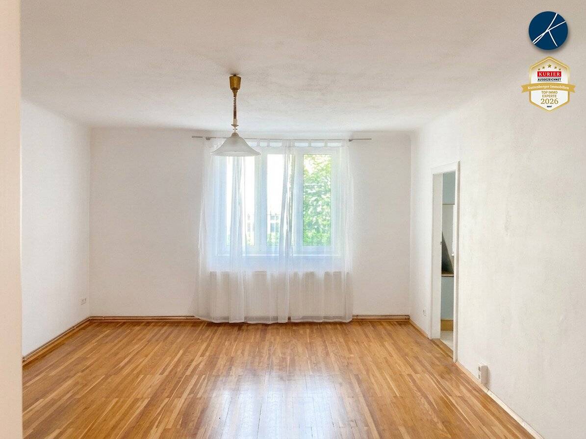 Helle Wohnung mit Parkett in begehrter Lage