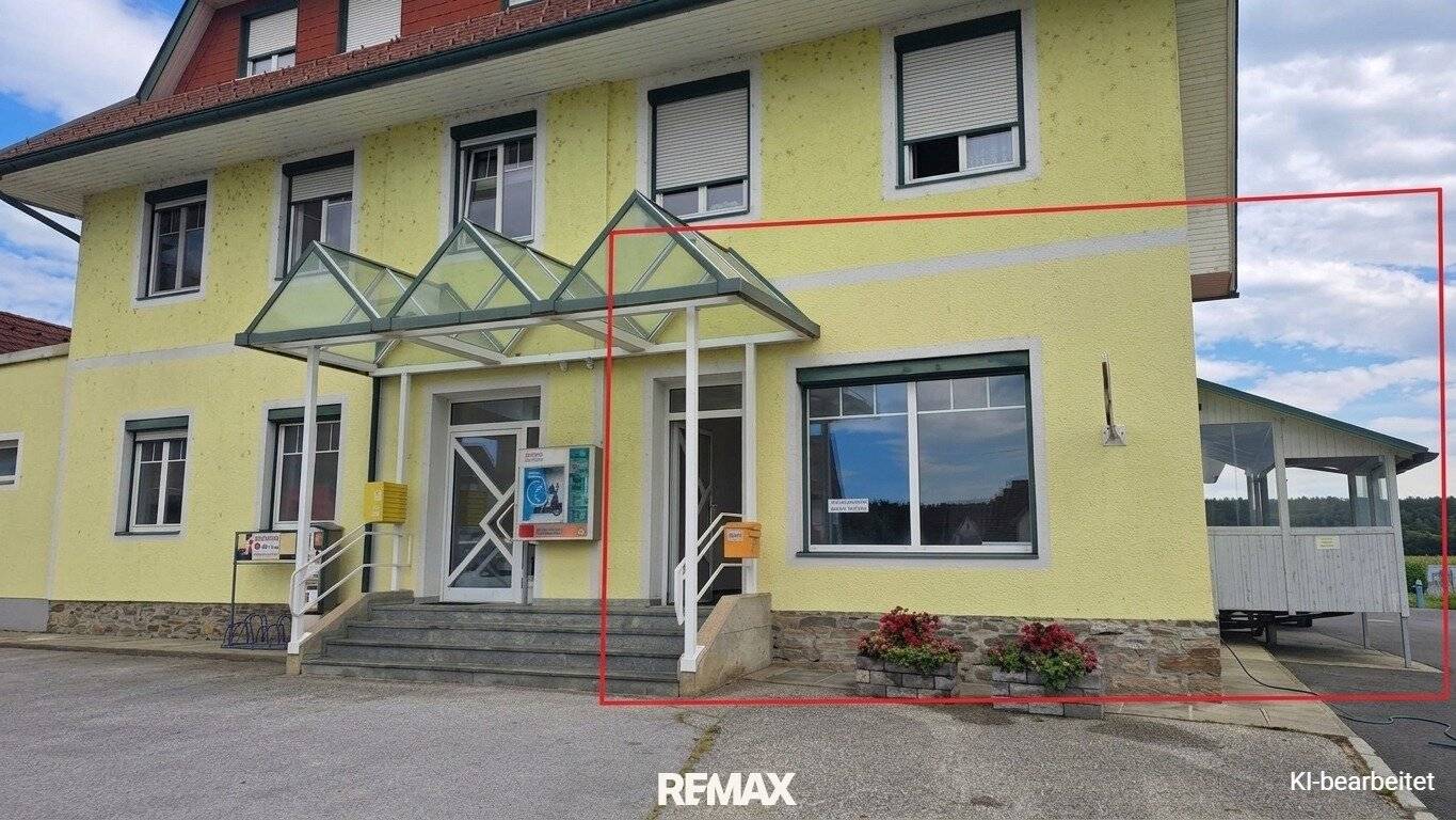 Geschäftsfläche mit Terrasse und Parkplätzen in Stallhof