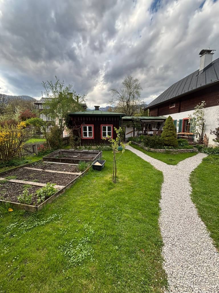Charmantes Haus mit Wintergarten und Terrasse in Bad Goisern