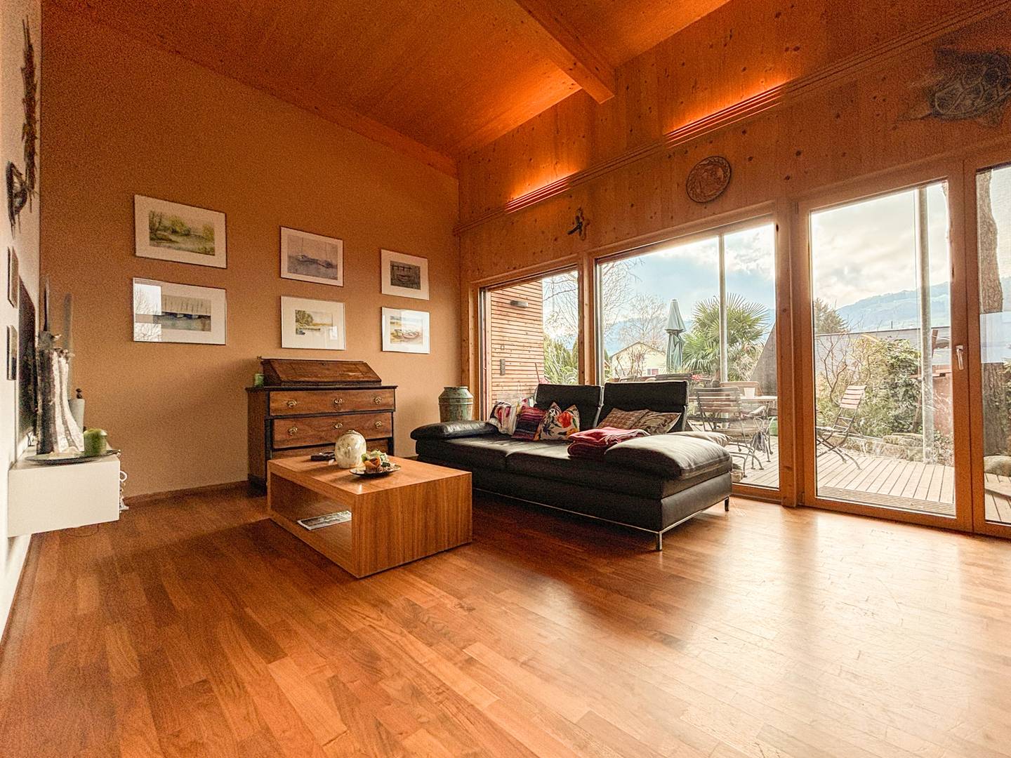 Bungalow mit Garten und Terrasse