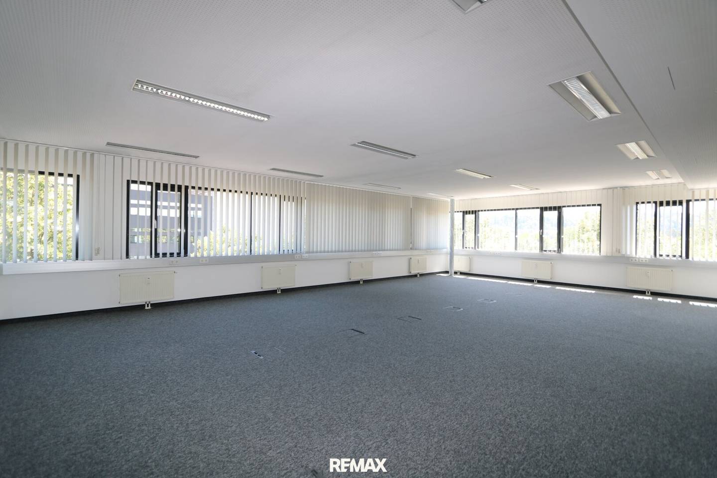 Spacious office space with underground parking and excellent transport links