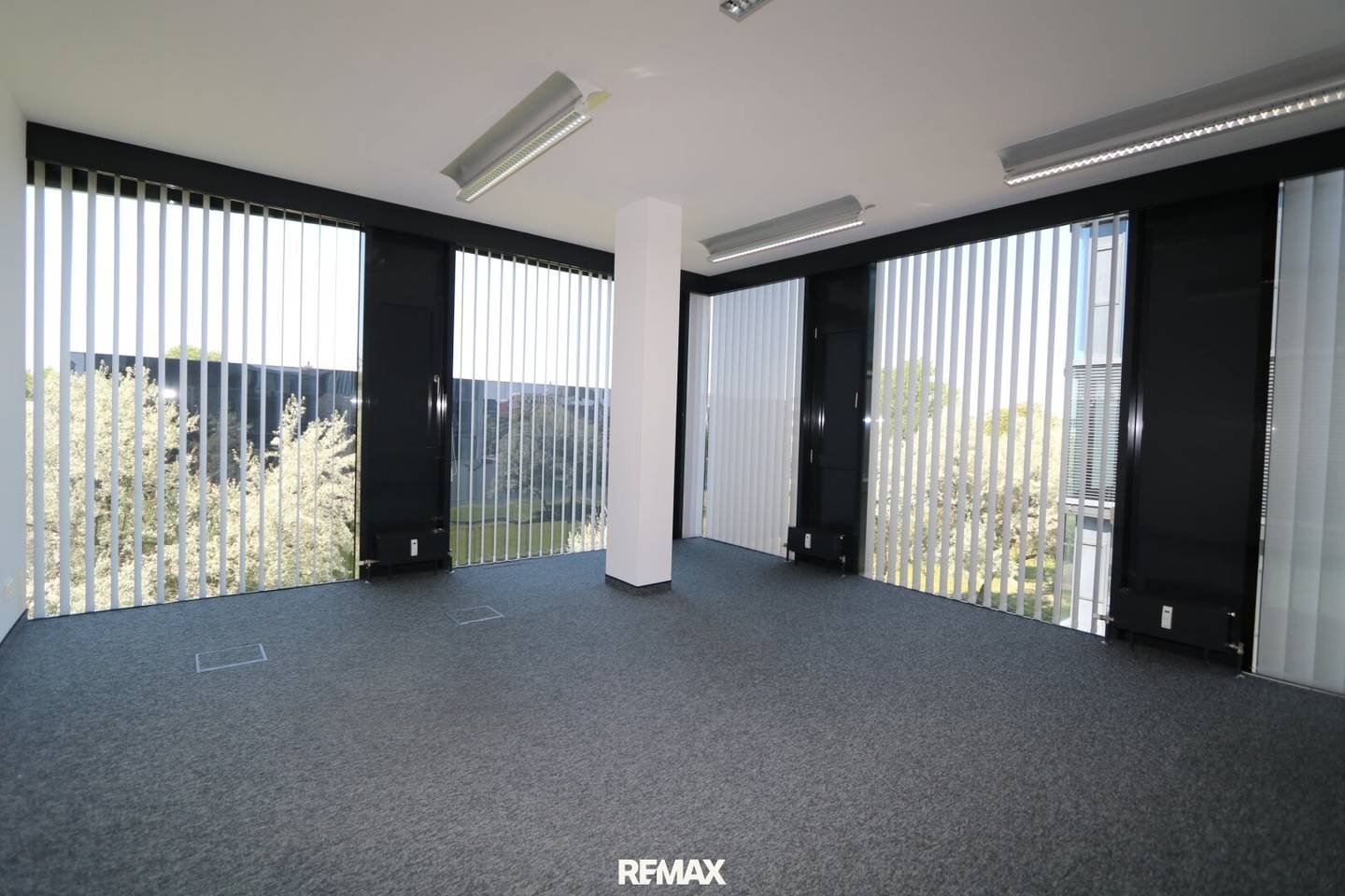 Spacious office space with underground parking and excellent transport links