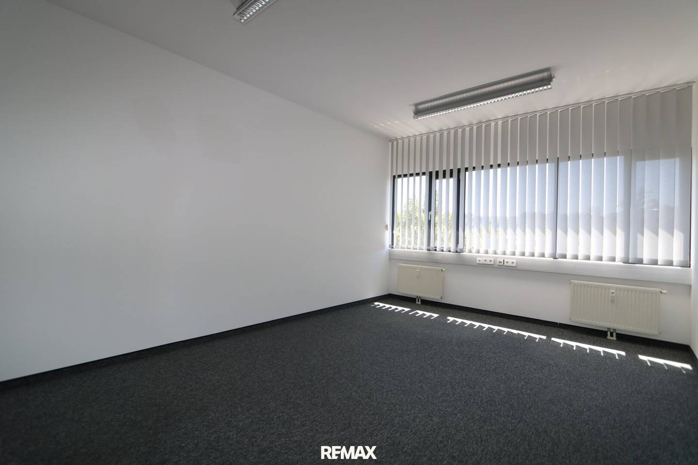 Spacious office space with underground parking and excellent transport links