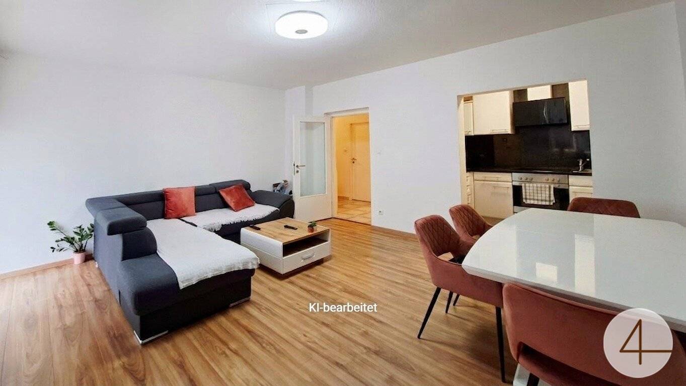 Helle Wohnung mit Loggia und Kellerabteil