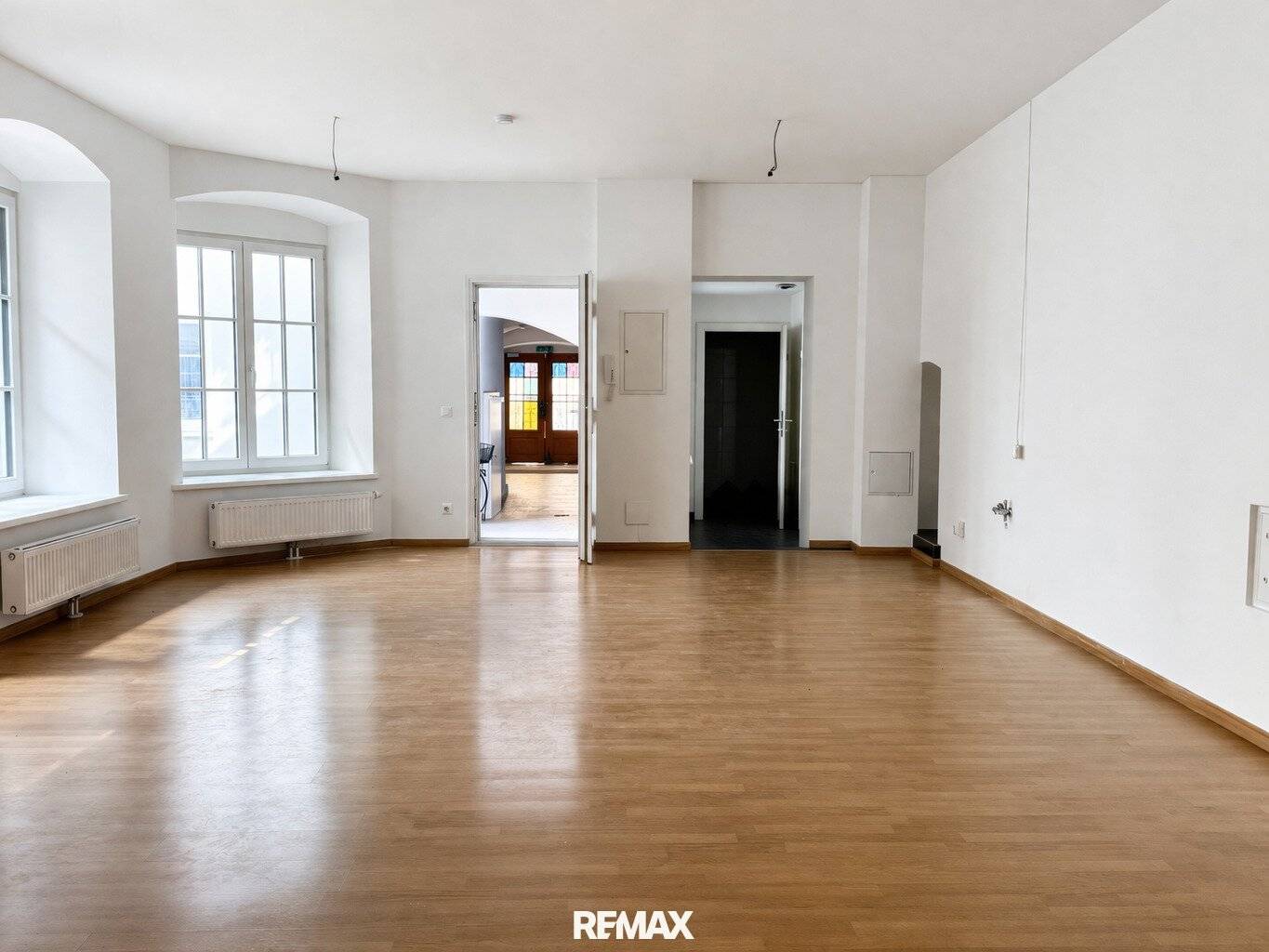 Practice space with courtyard terrace in prime city centre location