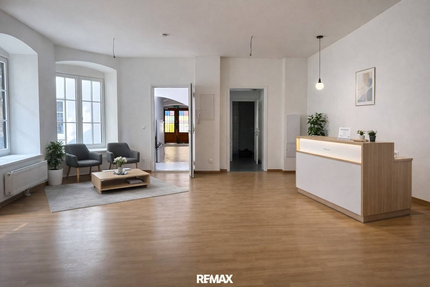 Practice space with courtyard terrace in prime city centre location