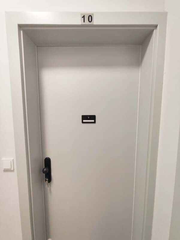 Altbau Apartment with Elevator near Naschmarkt
