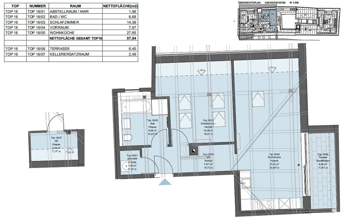 Top floor apartment with terrace at Wels town square