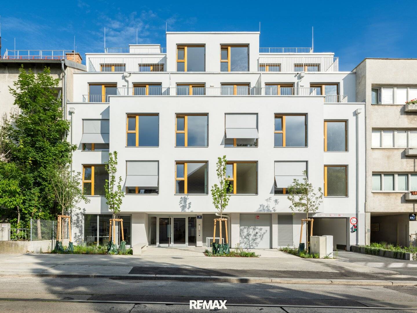 New build terrace apartment with underground parking in Hietzing