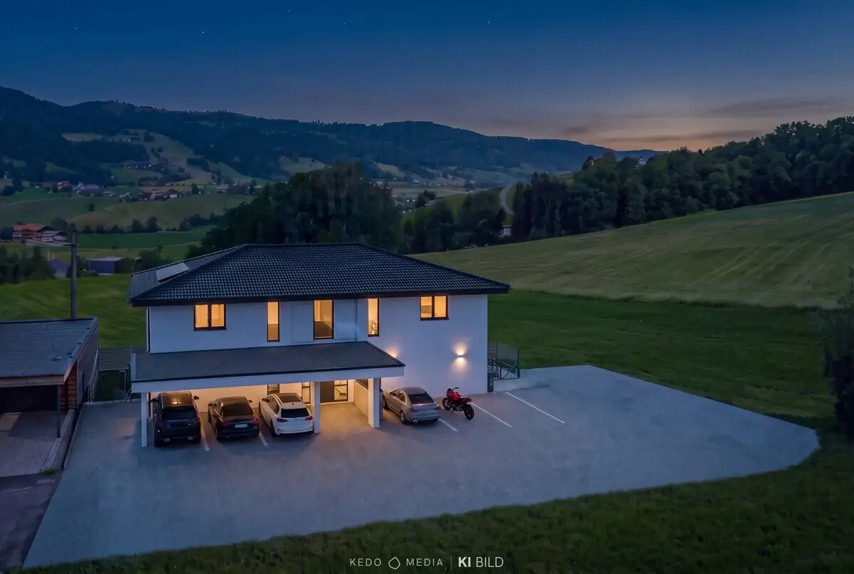 Maisonette apartment with garden and terrace at Mondseeberg
