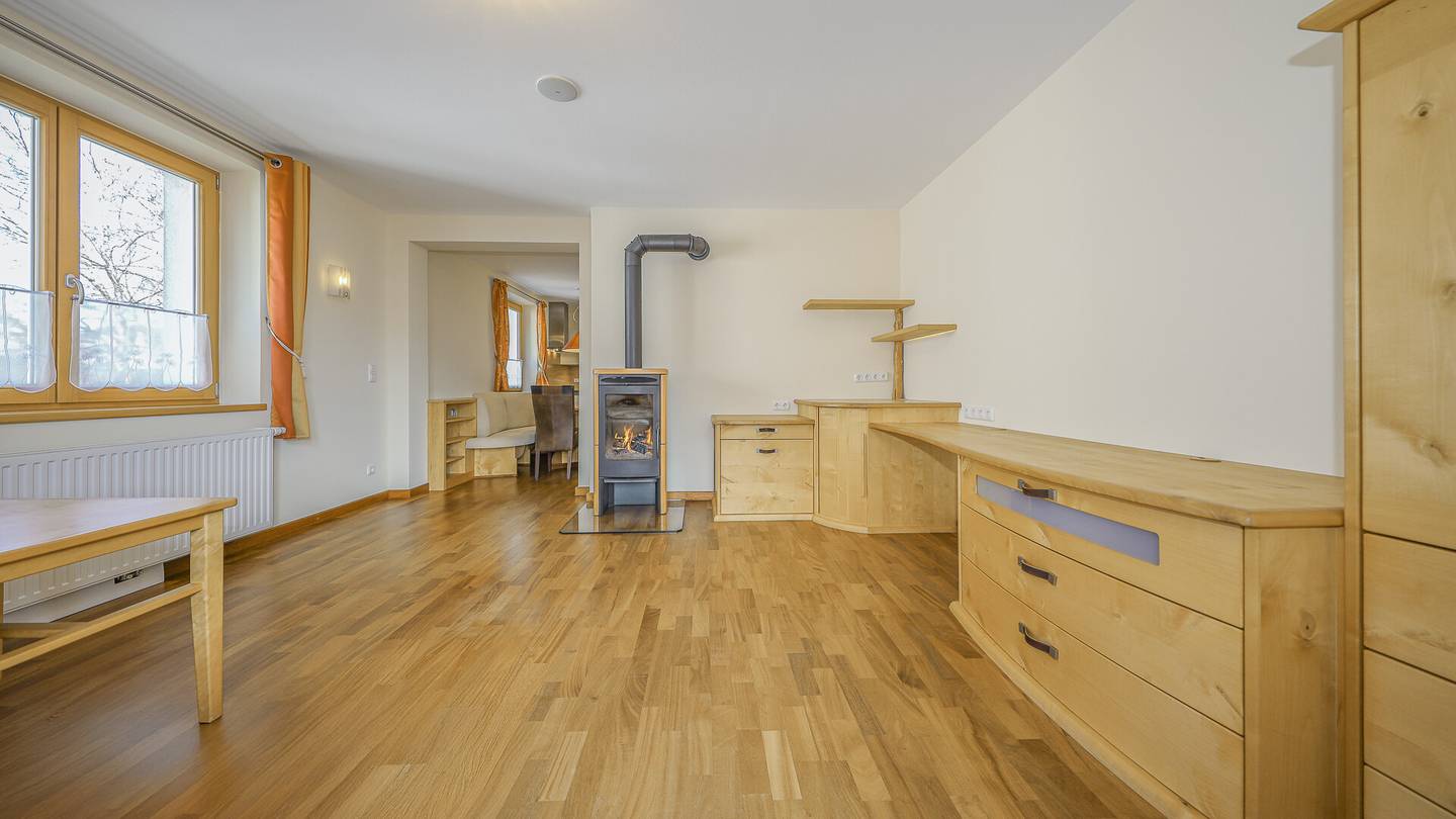 Dachgeschosswohnung mit Süd Balkon und Kamin in Kitzbühel