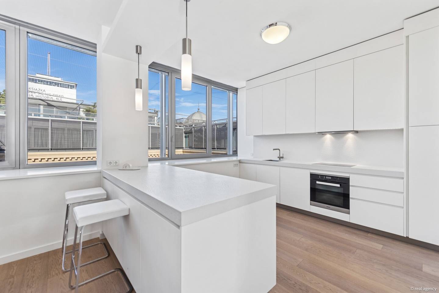 Penthouse with rooftop terrace and city view at Palais Hansen