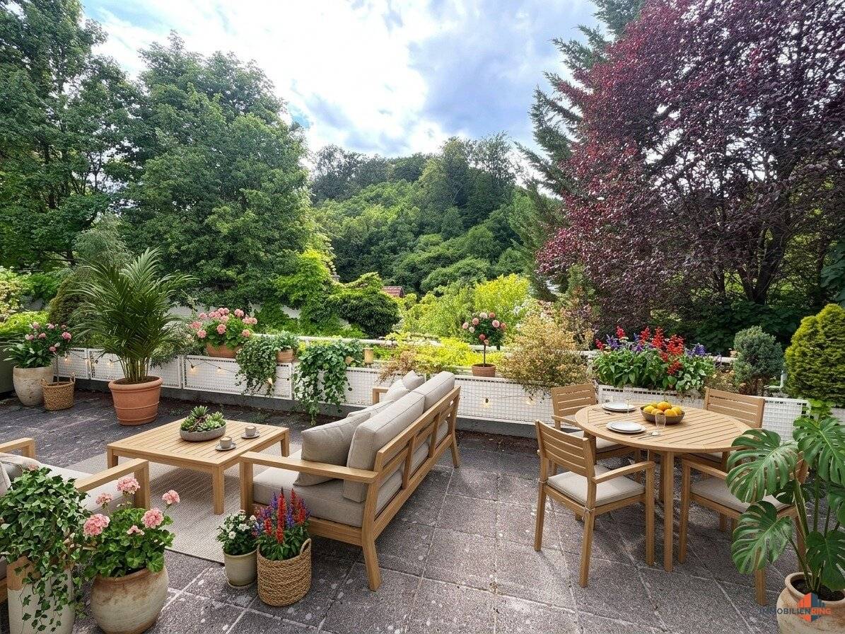 Exklusives Reihenhaus - Wohnen mit Terrasse, Pool und Tiefgarage