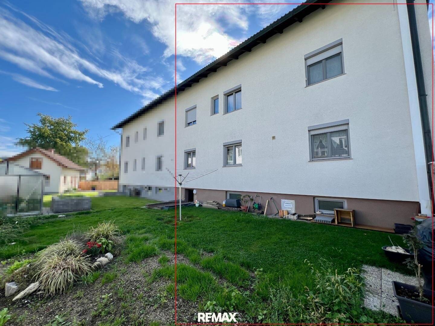 Großzügige Doppelhaushälfte mit Terrasse und Garten