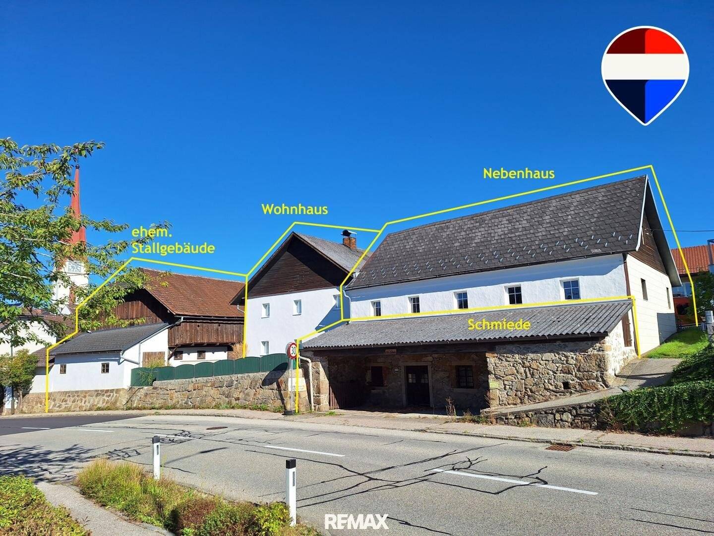Historisches Anwesen mit geschütztem Innenhof und Nebengebäuden