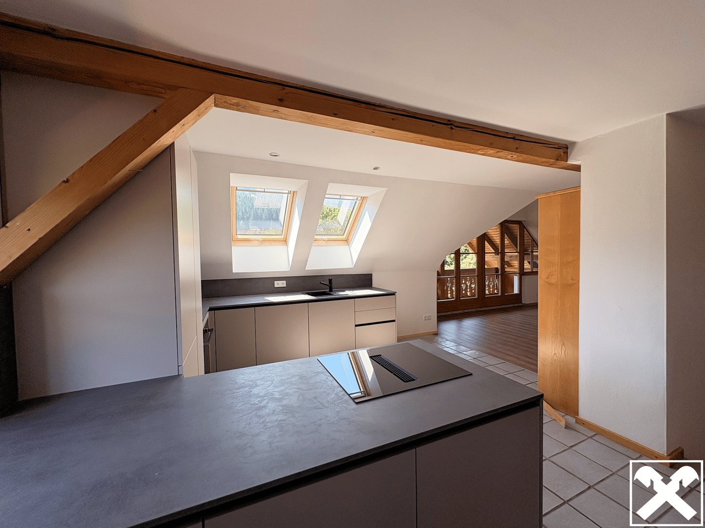 Charmante Maisonettewohnung mit Galerie und Bergblick