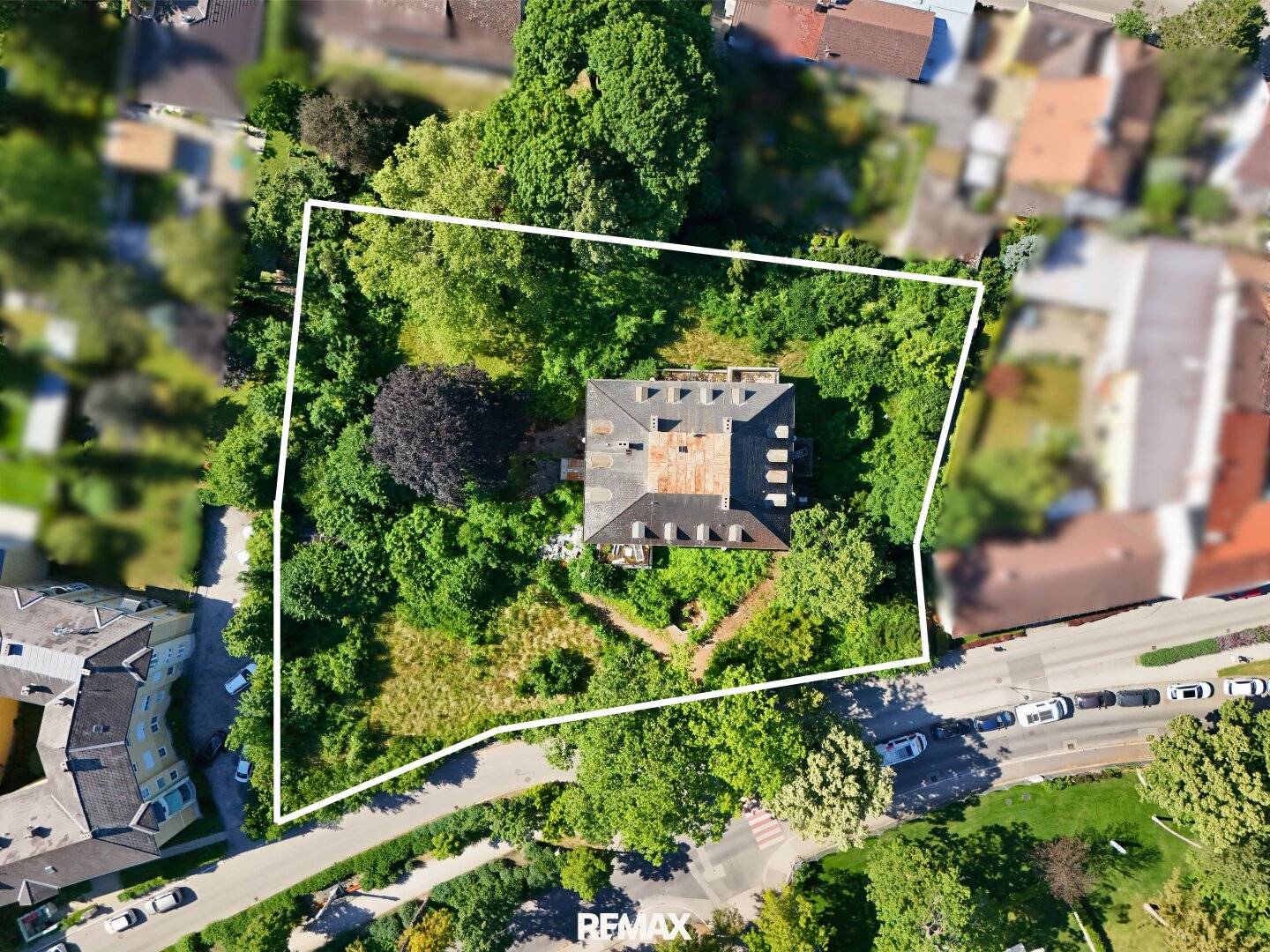 Development plot in Baden near Vienna with demolition permit