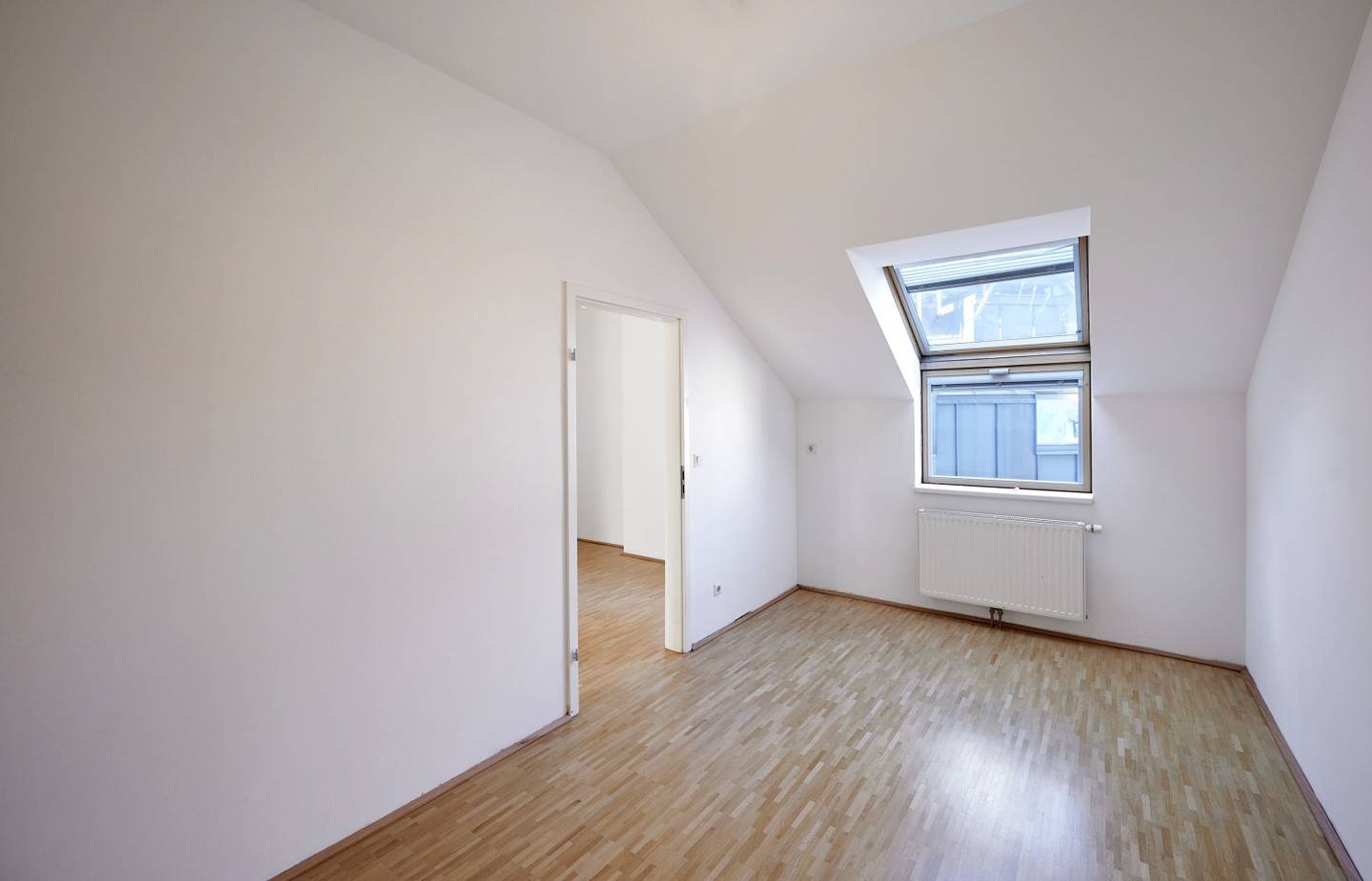 Dachgeschosswohnung mit großer Terrasse und Galerie