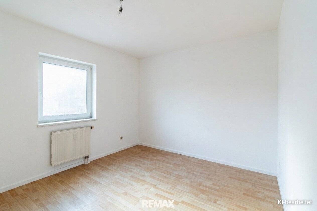 Gepflegte Wohnung mit Balkon in zentraler Lage