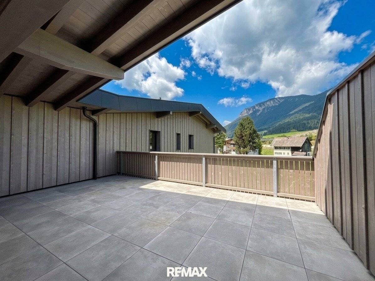 Neubau Penthouse mit grosser Terrasse und Gestaltungsfreiraum