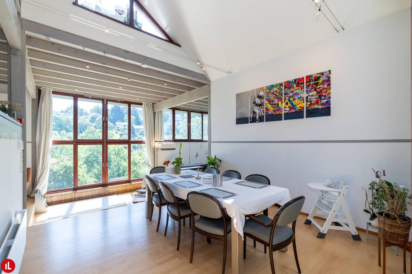 Luxuriöse Villa in Klosterneuburg mit 277m², 2 Terrassen & 3 Stellplätzen!