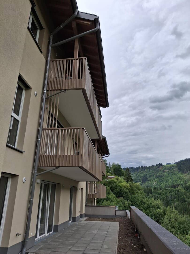 New build apartment with mountain view and two terraces