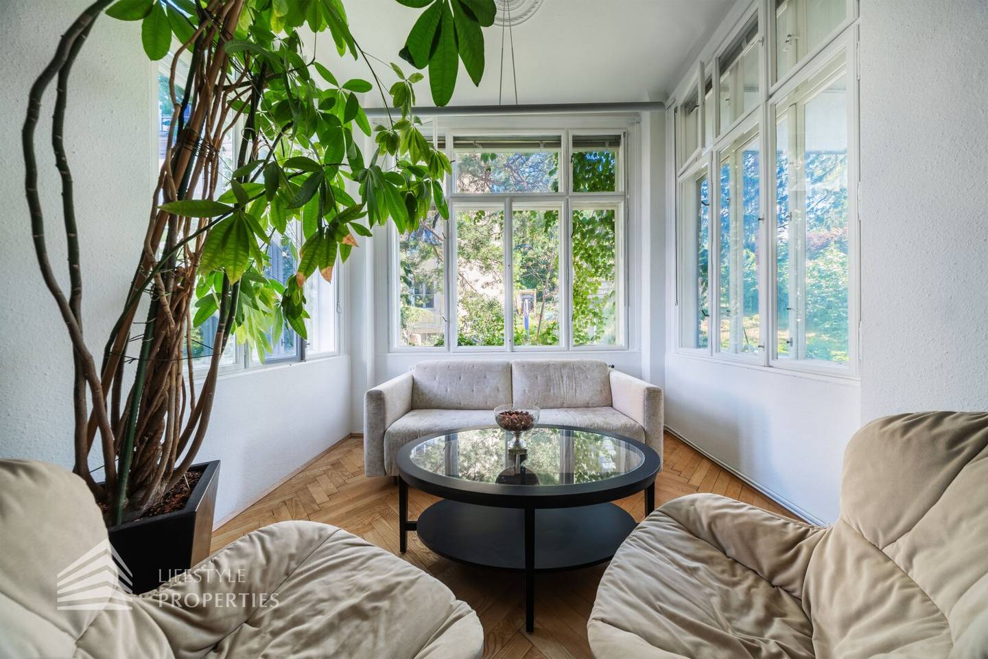 Altbauwohnung mit Veranda in Grinzing
