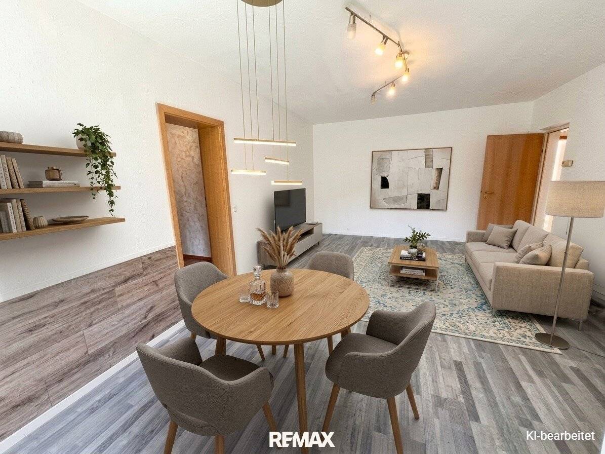Bright ground floor apartment with loggia and green view