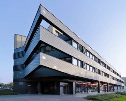 Office Space with Terrace near Lainzer Tiergarten