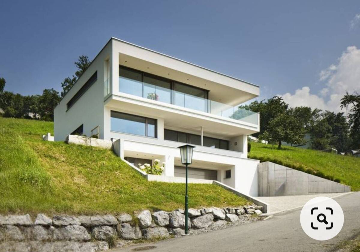 Sonniges Baugrundstück mit unverbaubarer Aussicht