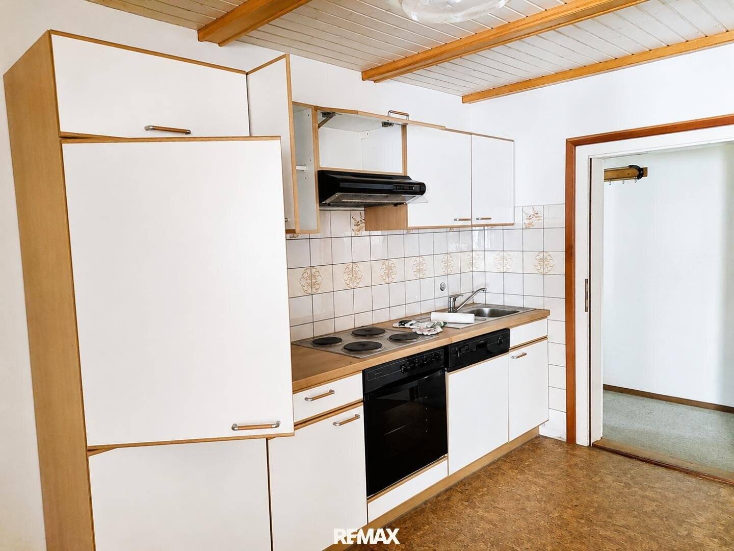 Historisches Haus mit Werkstatt Potenzial und eigenem Eingang