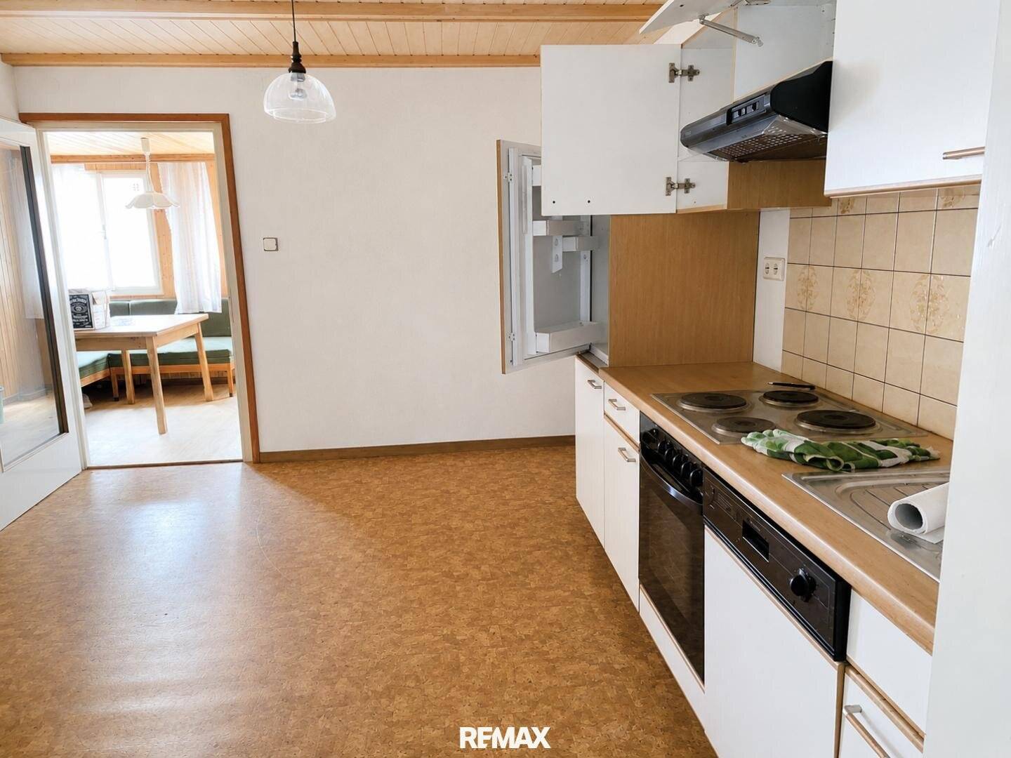 Historisches Haus mit Werkstatt Potenzial und eigenem Eingang