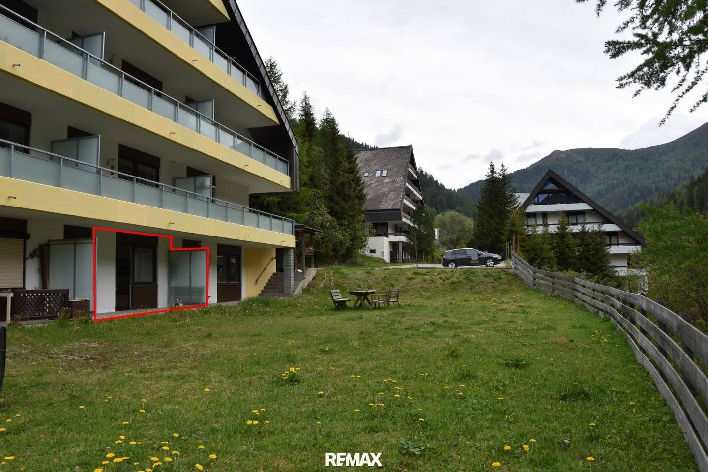 Ground floor apartment with terrace and parking space in Biosphärenpark Nockberge