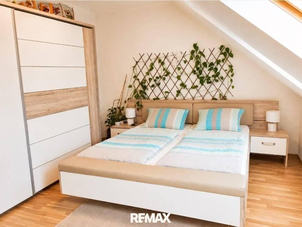 Bright Apartment with Balcony and Garden in Steinfeld