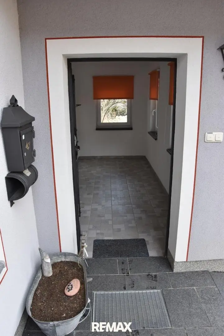 Semi-detached house with balcony and terrace near Katschberg