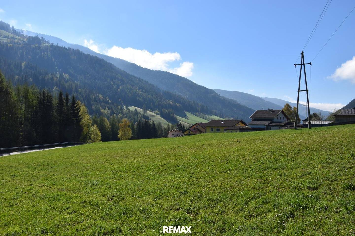 Großzügiges Grundstück mit Blick in ruhiger Lage