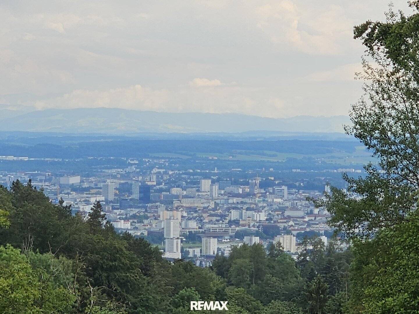Großzügiges Baulandareal mit Panoramablick in Altlichtenberg