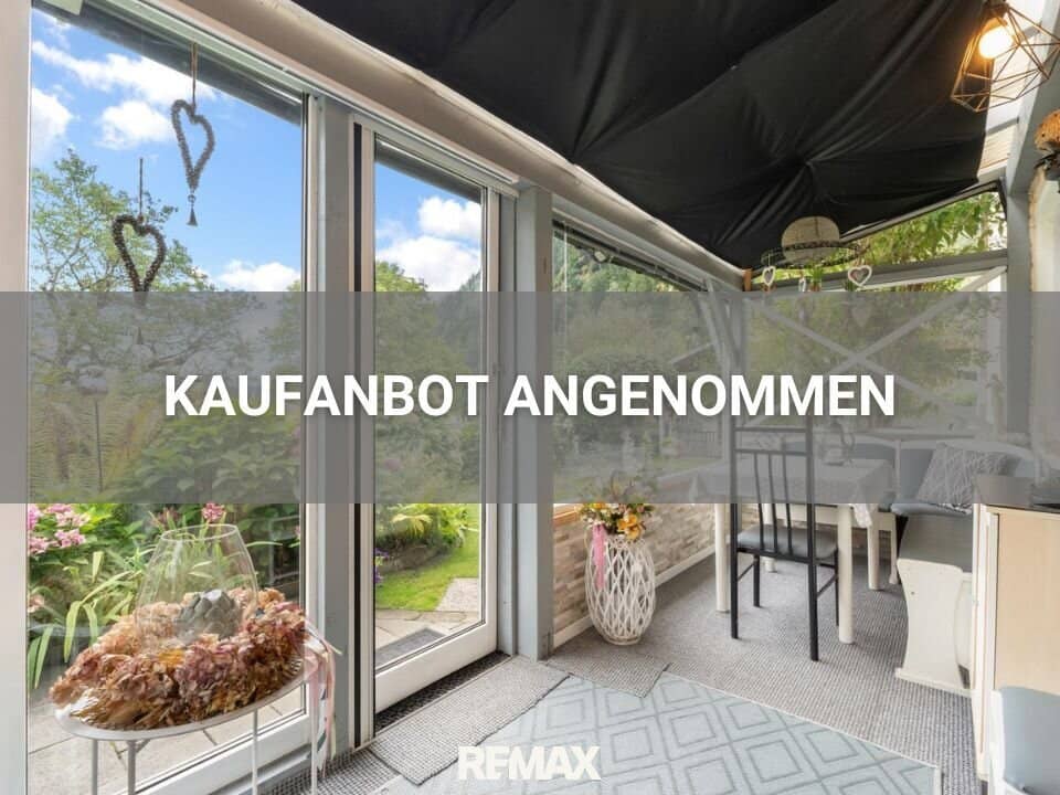 Charmante Altbauwohnung mit Garten und Loggia