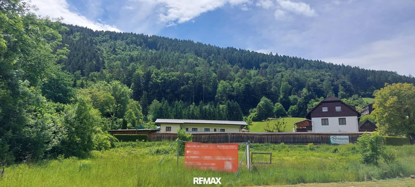 Baugrundstück mit Seeblick in Ossiach