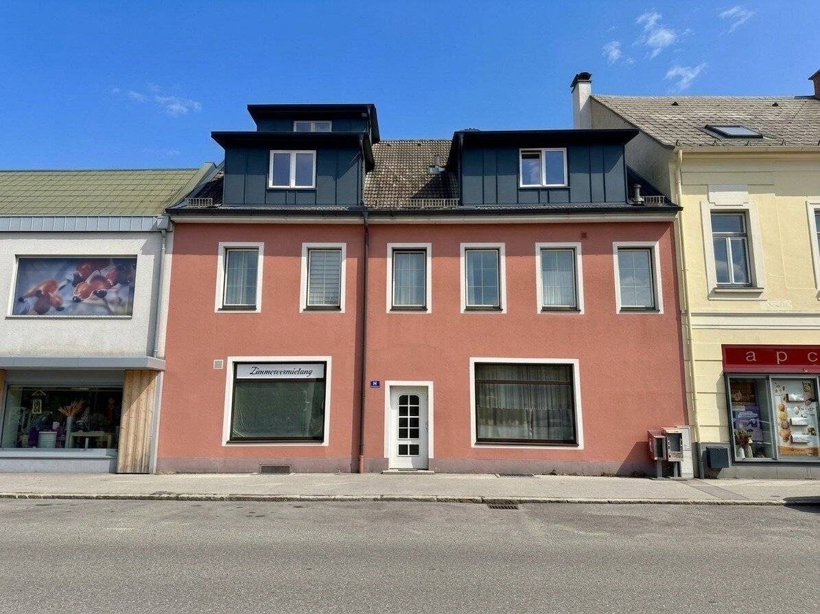 Zinshaus mit 20 möblierten Apartments nahe Bahnhof